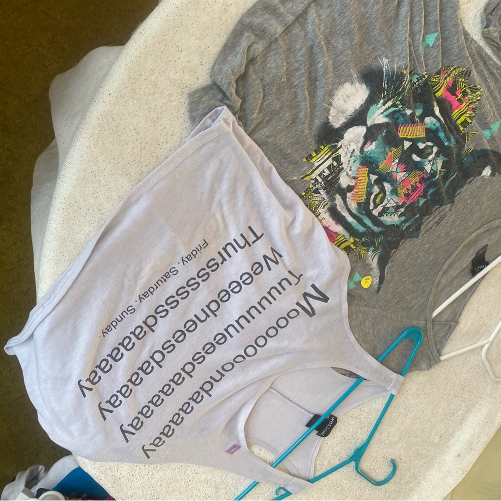 Rue21 Gray Tee